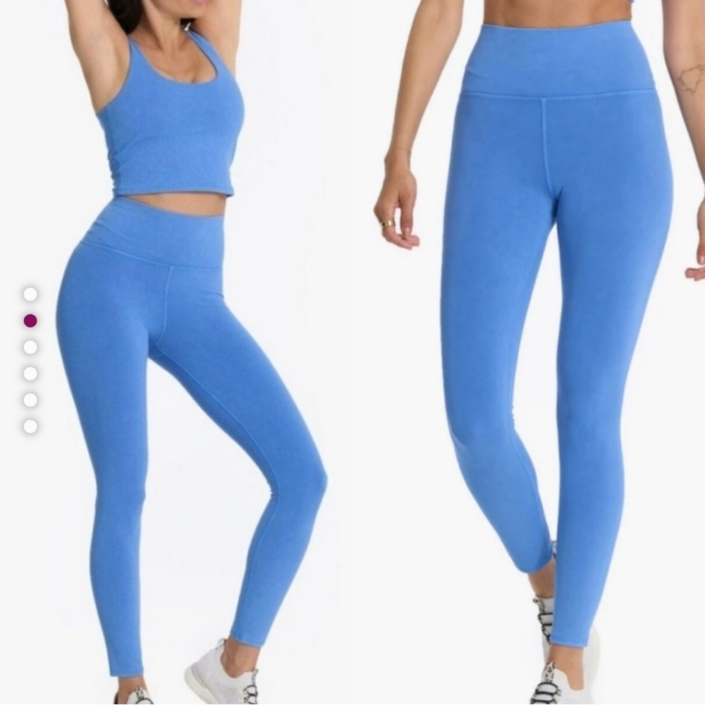 Vuori Washed Studio Leggings & Crop Tank